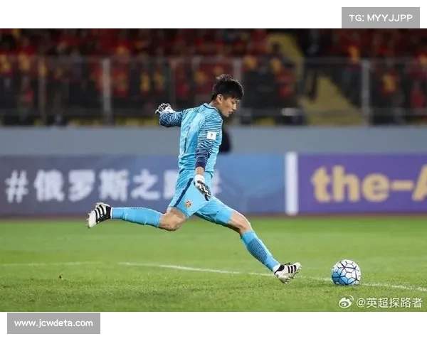 海港门将颜骏凌凭六次扑救表现力压群雄 成为国足首发门将候选人